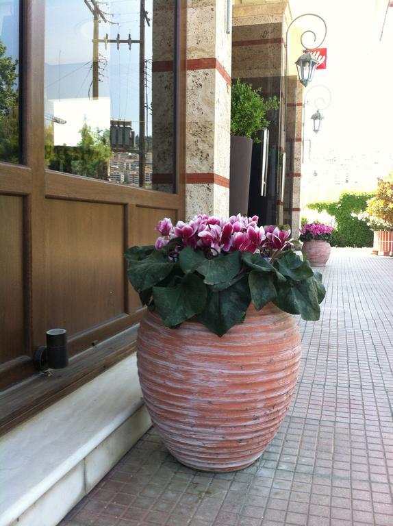 Hotel Aiges Melathron Бер Екстериор снимка